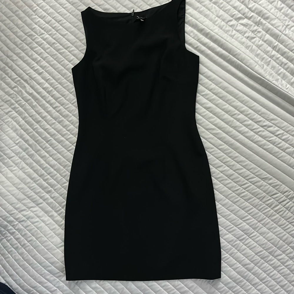 BLACK LAUNUKY DRESS SZ 4
